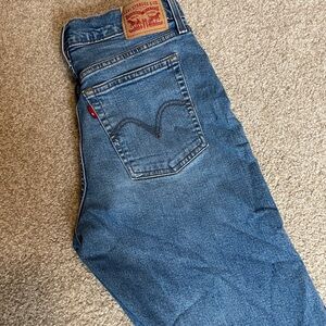 Levi’s Straight Wedgie